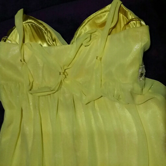 Price Dropped!Special occasion dress from Arden B. - Picture 4 of 7